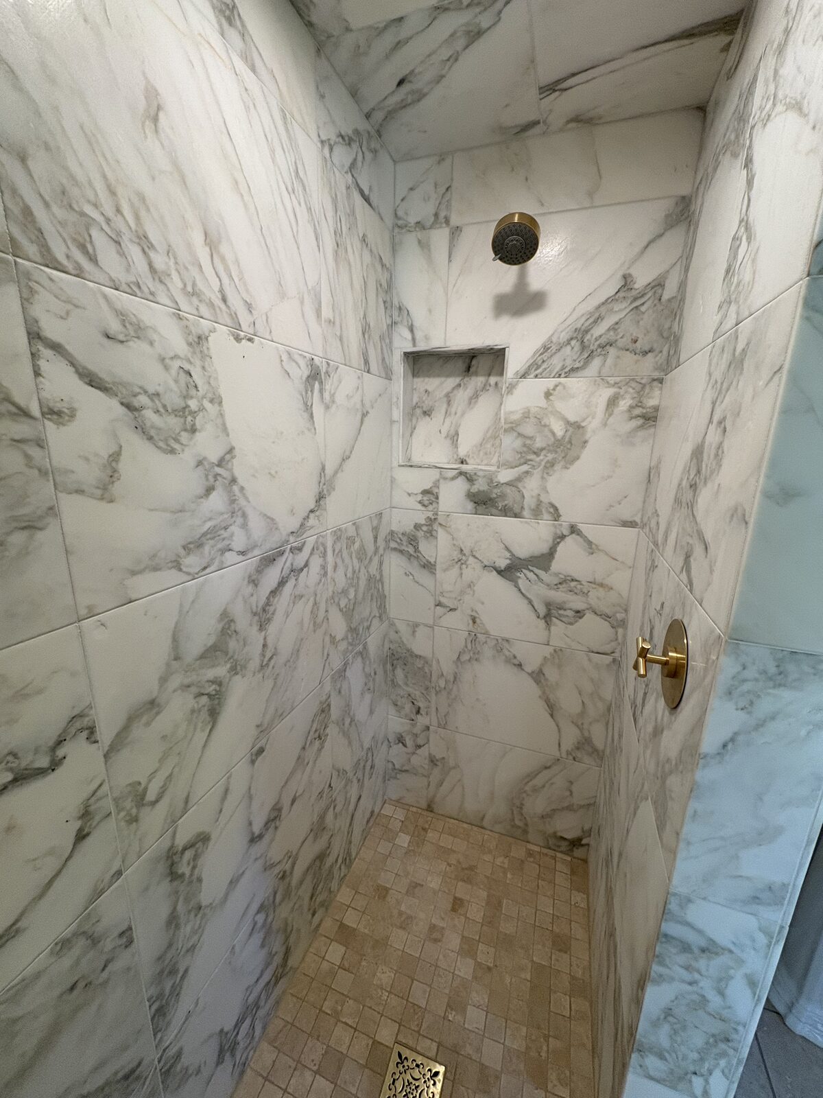 Modern Bathroom